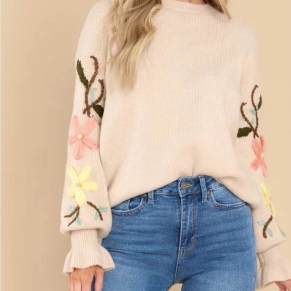See And Be Seen Sweaters - Seen and Be Seen Floral Embroidered Cream Sweater SZ L